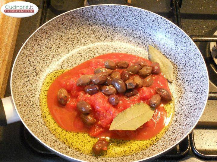 Fagottini di Manzo al Sugo con Olive piccanti preparazione 4