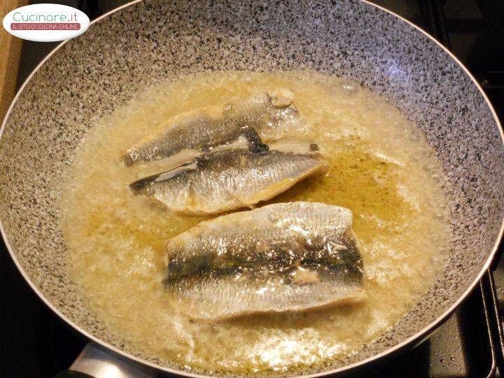 Filetti di Aringa saltati in padella con Salsa di Limone e Zenzero preparazione 8