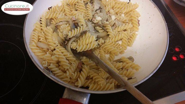 Fusilli con radicchio e pancetta preparazione 9