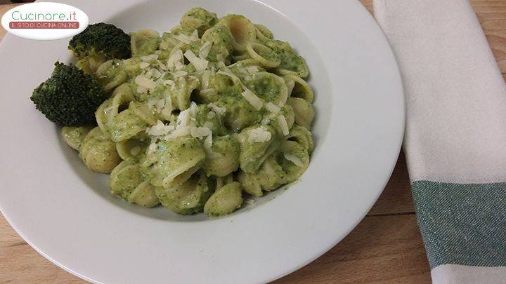 Orecchiette con broccoli baresi preparazione 10