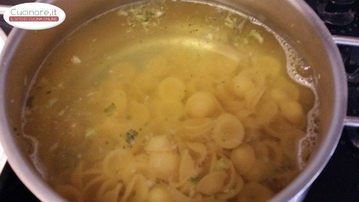 Orecchiette con broccoli baresi preparazione 5