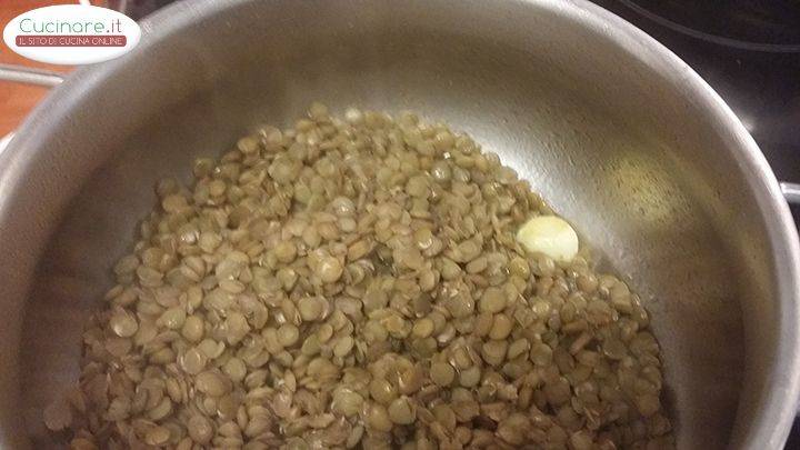 Pasta e lenticchie alla napoletana preparazione 5