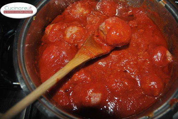 Polpette Cotte nel Sugo preparazione 5