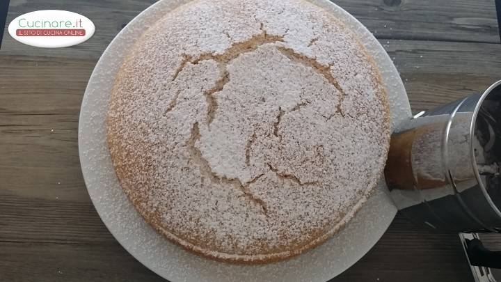 Torta all'acqua preparazione 5