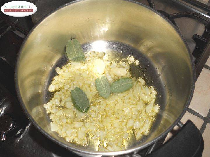 Spaghetti alla chitarra con Fiori di Zucchina e Pecorino al limone preparazione 1