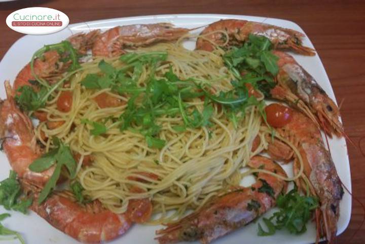 Spaghettini con Gamberoni e Rucola preparazione 9