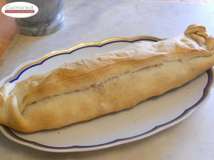 Strudel di Mele rosse con Frollini, Noci, Mandorle, Uvetta e Limone preparazione 18