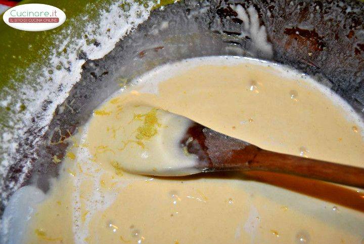 Torta di mele senza burro preparazione 2