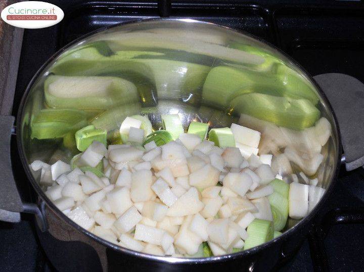 Zuppa di Porri, Patate bianche e Lenticchie verdi preparazione 1