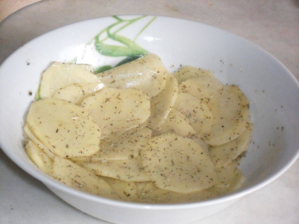 Baccalà gratinato al forno con Patate e Origano preparazione 3