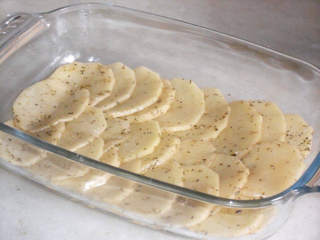 Baccalà gratinato al forno con Patate e Origano preparazione 6