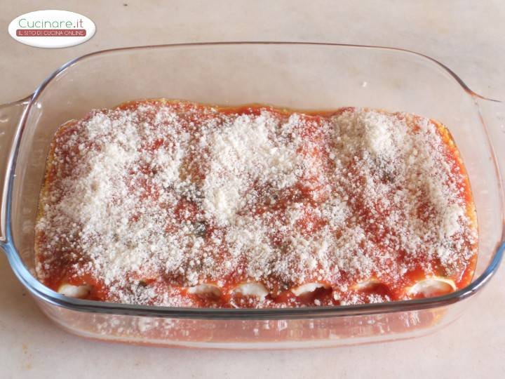 Cannelloni ripieni di Mozzarella preparazione 7