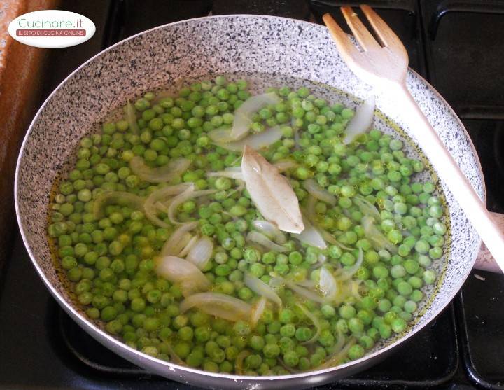 Carbonara di Piselli preparazione 4