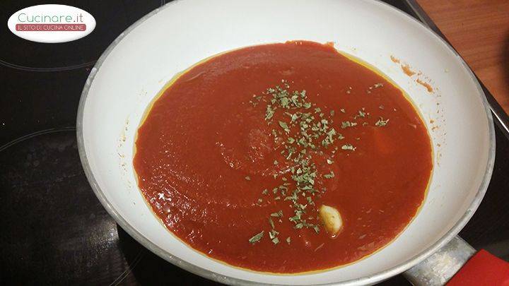 Carne alla pizzaiola preparazione 0