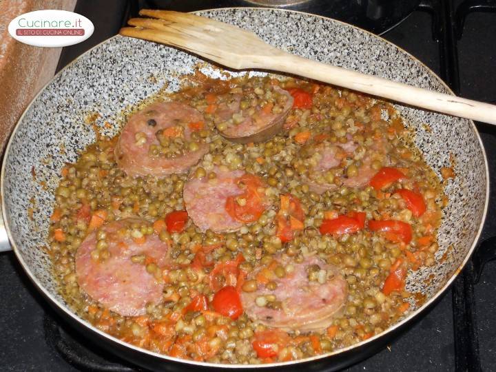 Cotechino nostrano con Fagioli Mung preparazione 15