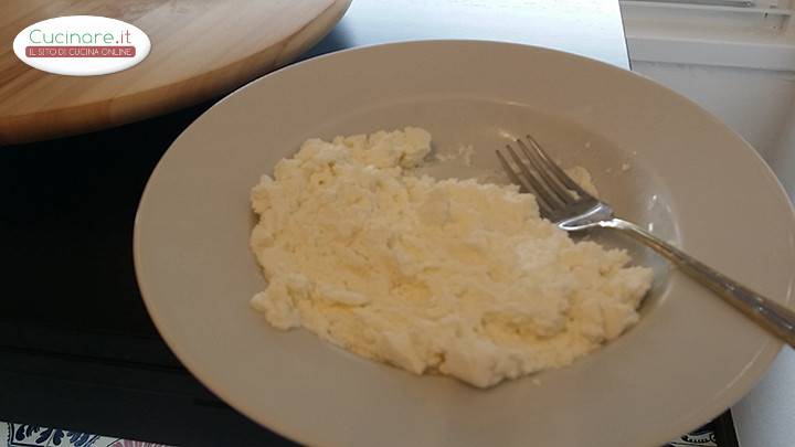 Dolcetti al cocco, un peccato di gola con un occhio alla linea preparazione 0