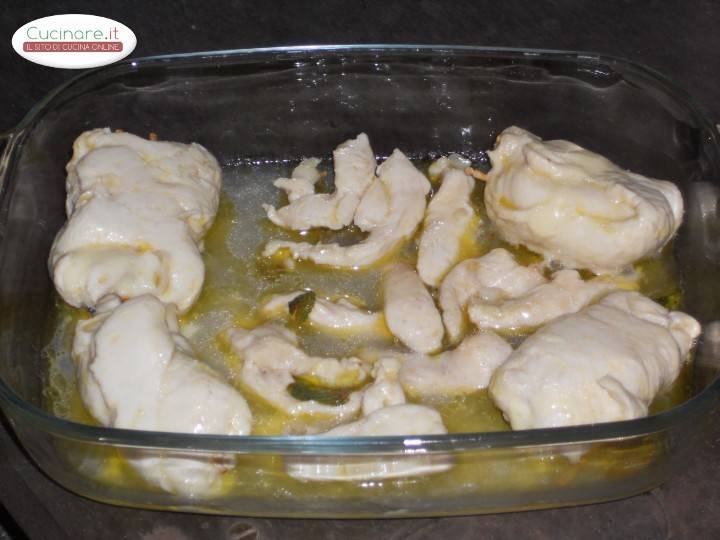 Fagottini di Pollo con Menta e Scamorza preparazione 8