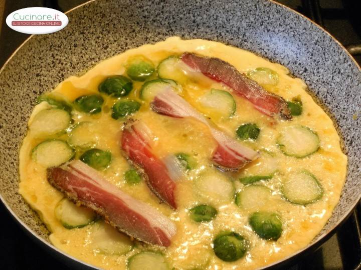 Frittata sfiziosa con cavoletti preparazione 4