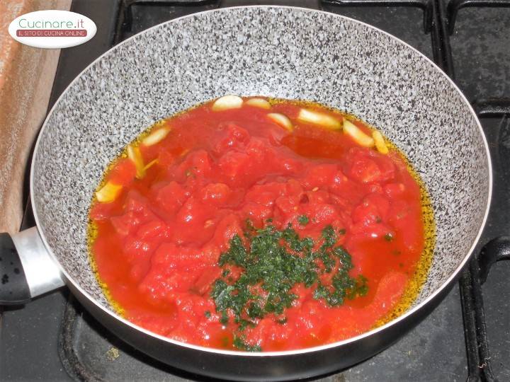 Linguine con le cozze pelose preparazione 7