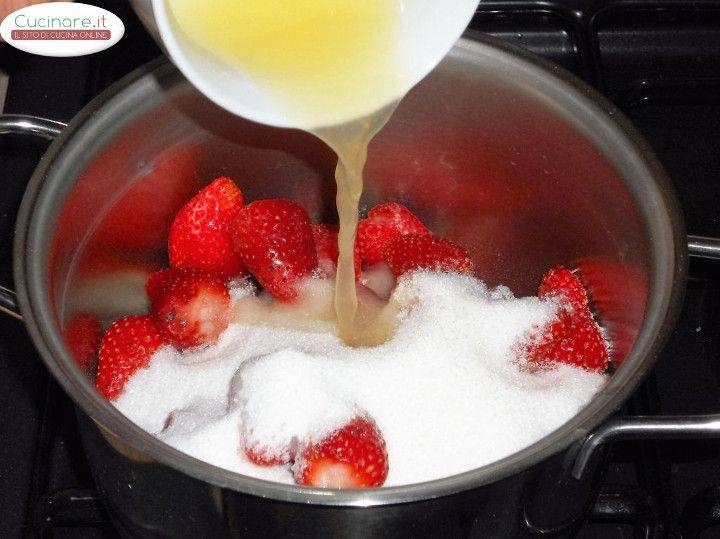 Marmellata di Fragole preparazione 3