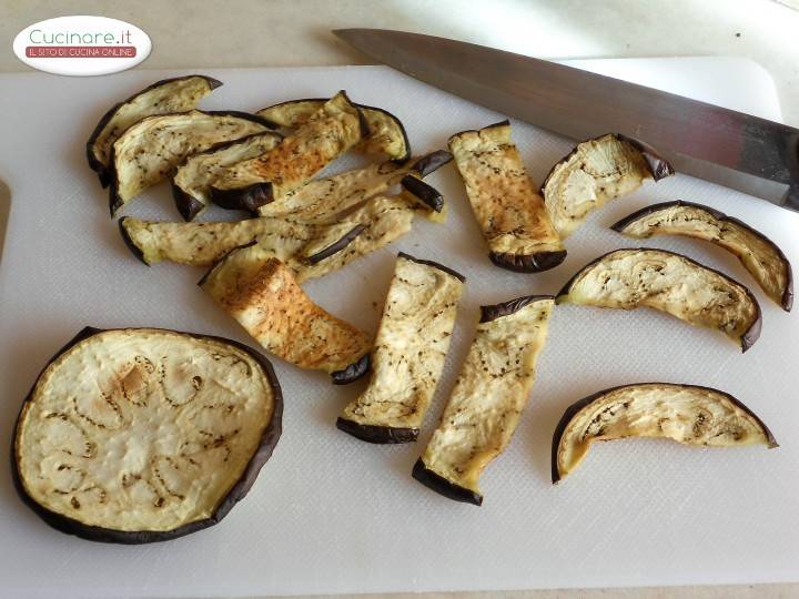 Melanzane al forno alla Mediterranea preparazione 3