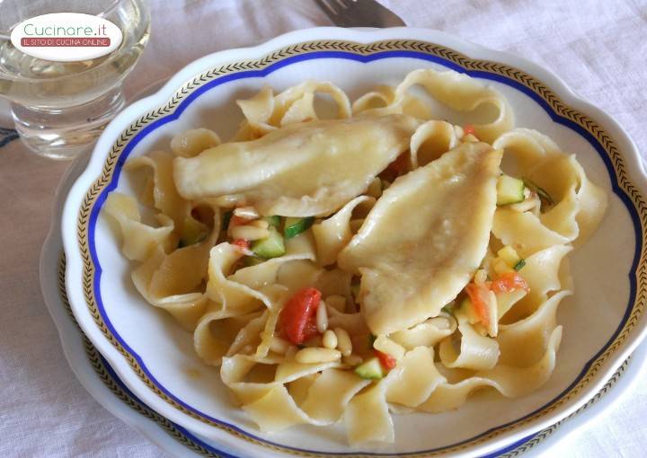 Pasta con Verdure, Pinoli e Persico preparazione 15