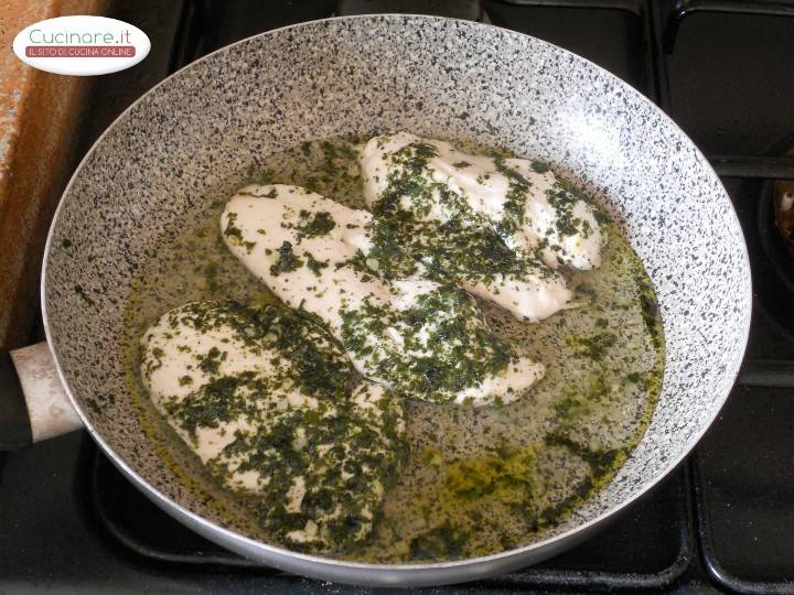 Petti di Pollo light con Zucchine preparazione 4