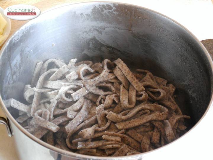 Pizzoccheri al forno con Sugo Vegetariano preparazione 0