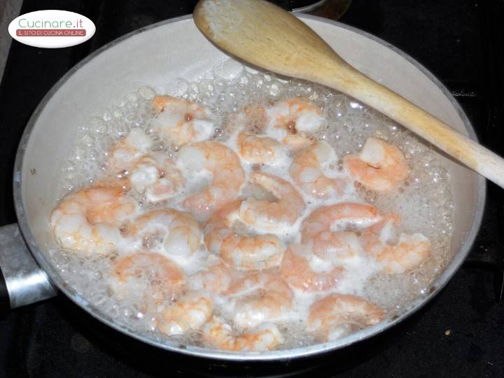 Polpo e Gamberi con Salsa al Limone preparazione 6