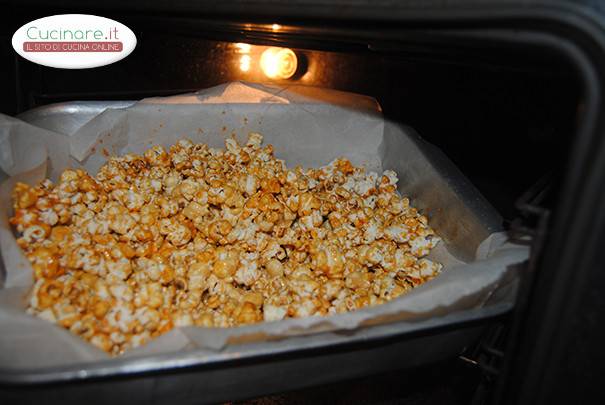 Popcorn Caramellati preparazione 6