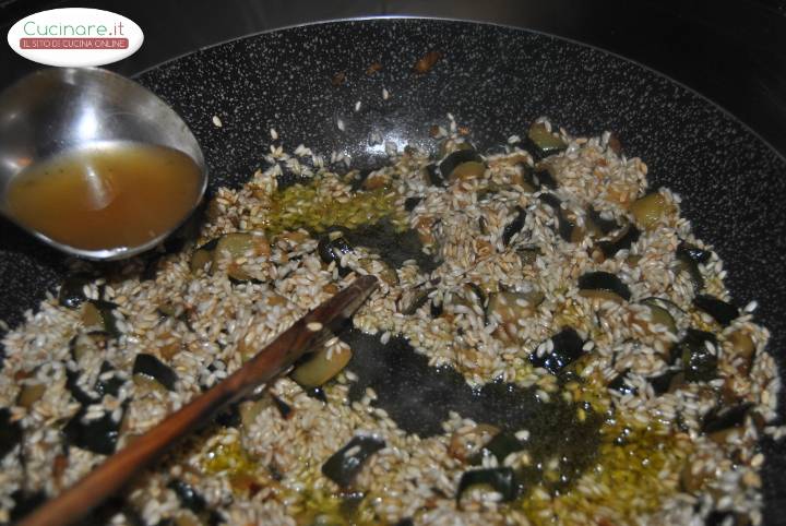 Risotto Zucchine e Taleggio preparazione 5