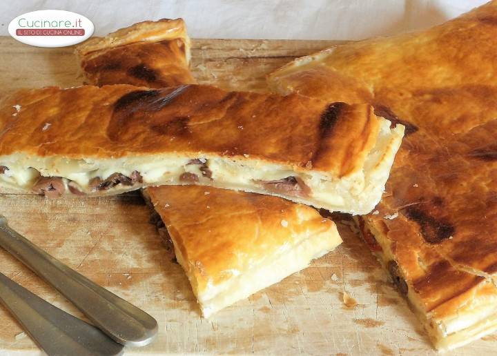 Sfogliata con gouda e olive preparazione 8