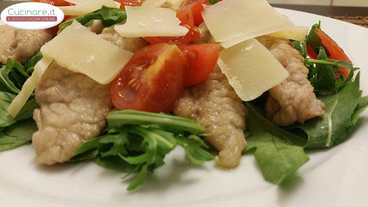 Straccetti di vitello con rucola e pomodorini preparazione 3