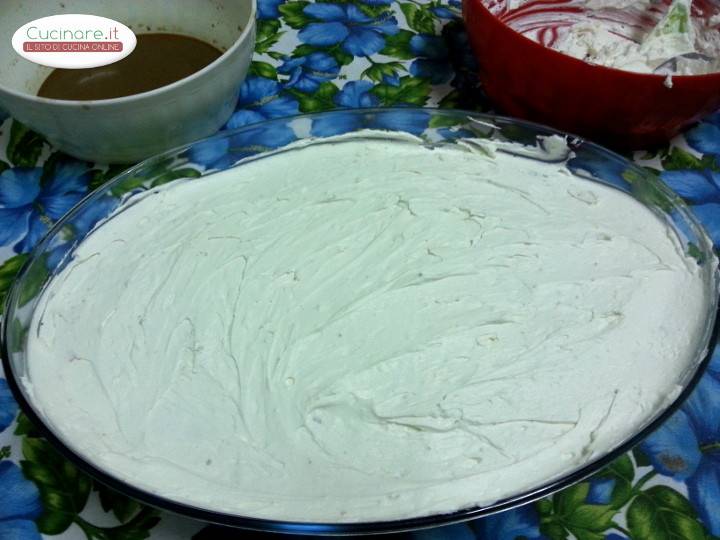 Tiramisù con Latte e Caffè preparazione 11