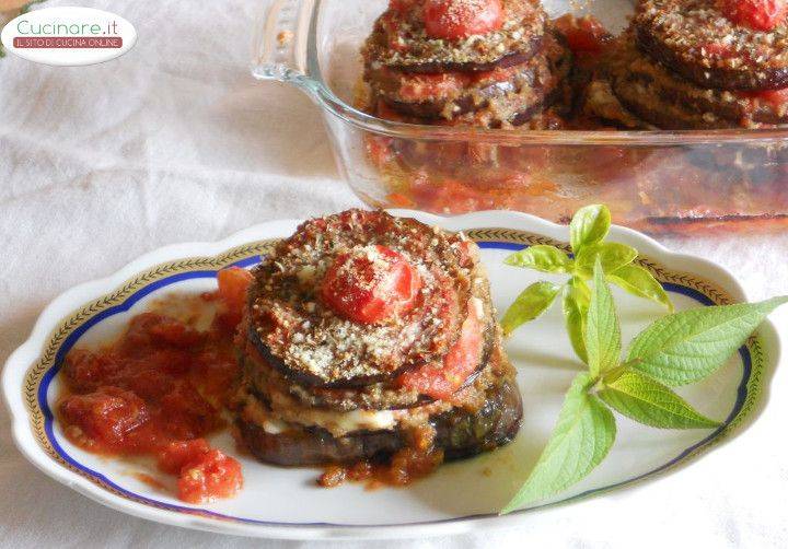 Torrette di Melanzane con Pane nero e Mozzarella preparazione 19