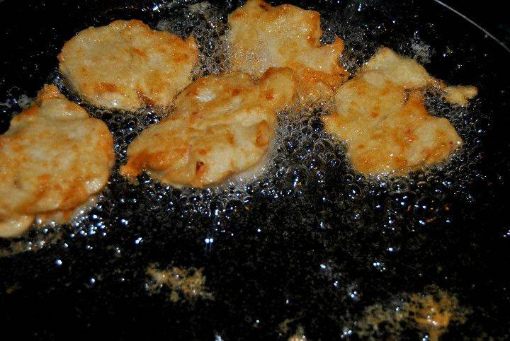 Zeppole salate (pastacresciute) preparazione 6