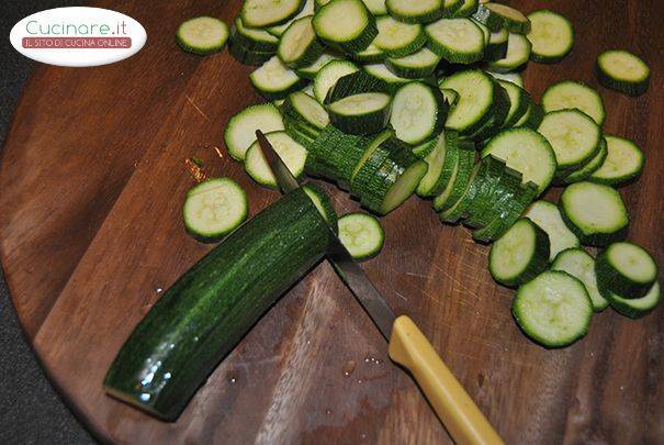 Zucchine alla scapece preparazione 1